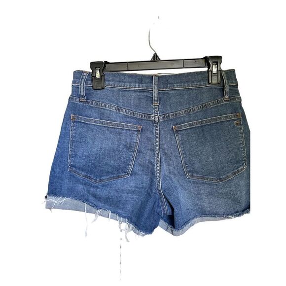 Madewell High Rise Denim ShortsSize 26 Buttons Casual Distressed Hem - Picture 6 of 16